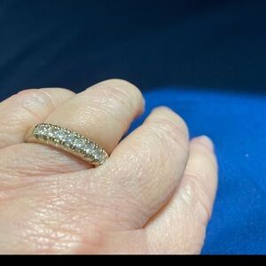 NWT beautiful CZ wedding band